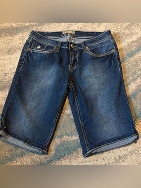 YMI Size 5 Denim Bermuda Shorts